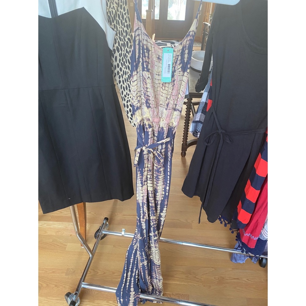 Michael Stars maxi dress with waist tie. NEW